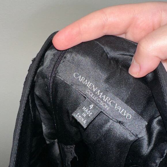 Vintage Carmen Marc Valvo 100% Silk Black Halter Dress Beaded Waist Size 4 - Picture 3 of 6